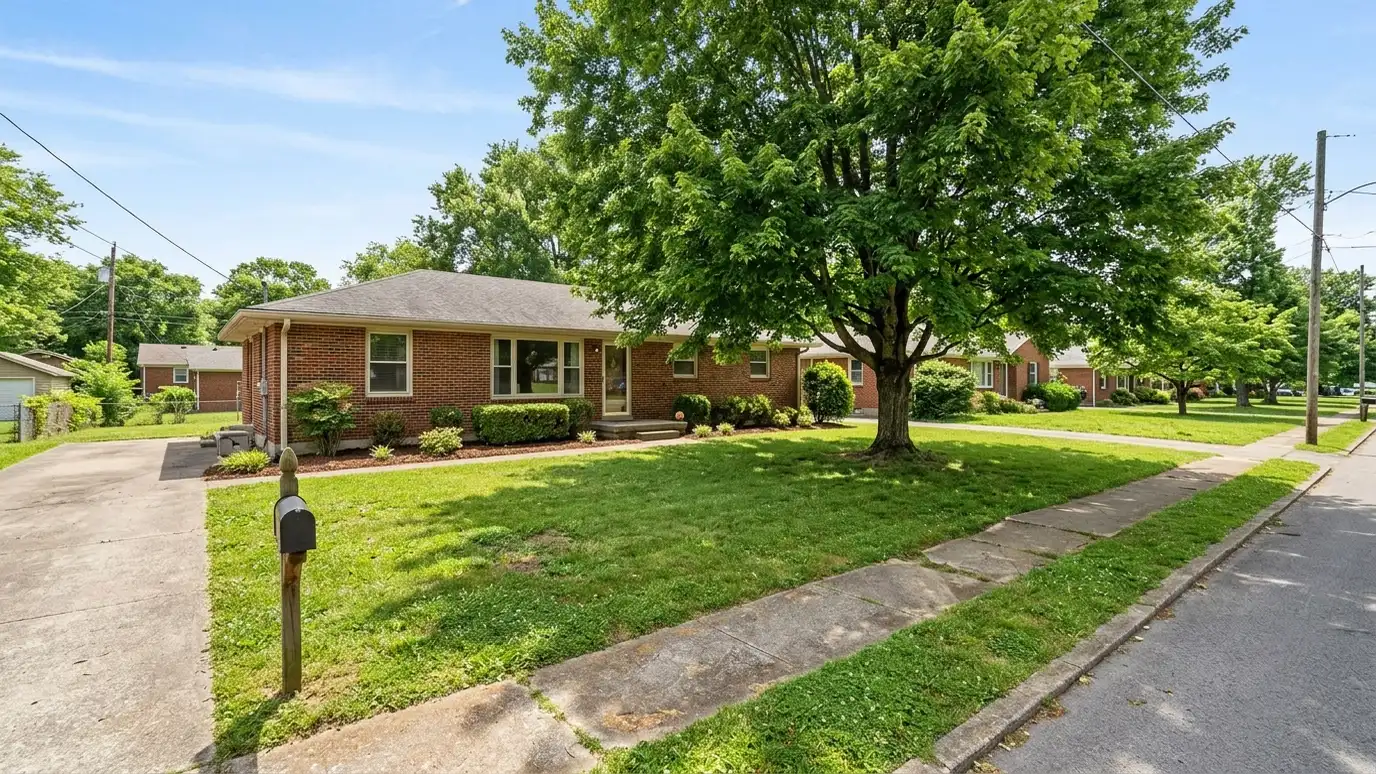 Lawn care services in Donelson, TN A green lawn at a Donelson, Tennessee home